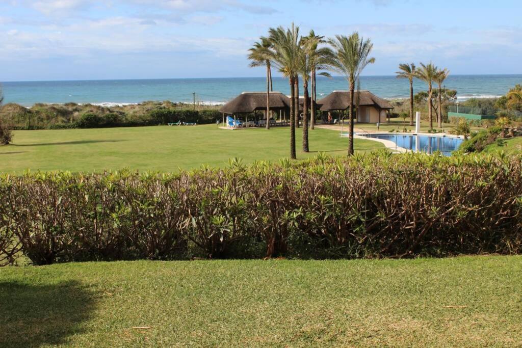 Beachside In 5 Star Gated * Marbella